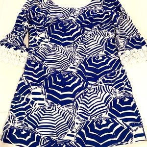 Lilly Pulitzer, mini shift dress, navy/white umbrella print, size S